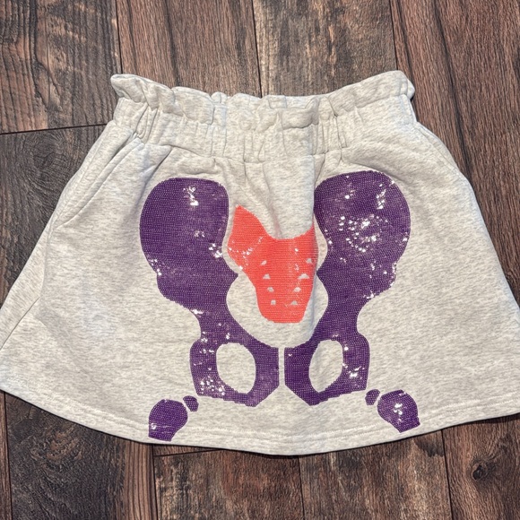 QUEEN OF SPARKLES Gray Skort new small skeleton - Picture 1 of 1